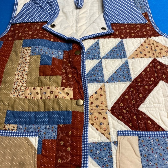 Woman’s Patchwork Quilted Handmade Vest - Picture 2 of 7